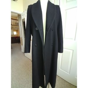 Carol Horn Long 100% Wool Coat